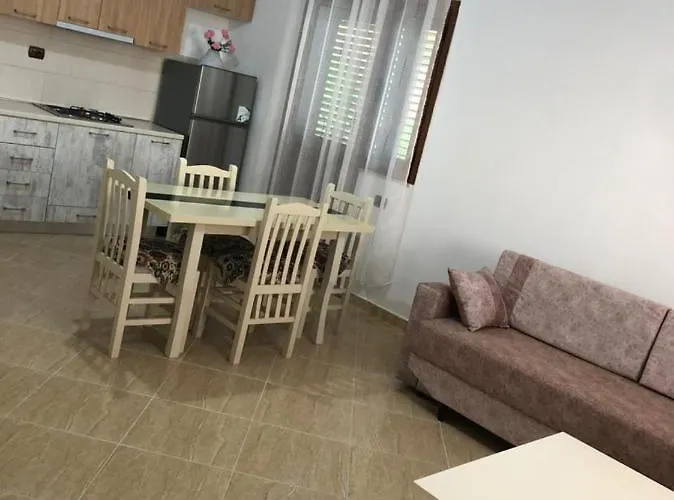 Daire Fabio Gjiri I Lalzit *