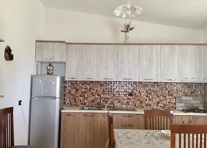 Daire Fabio Gjiri I Lalzit